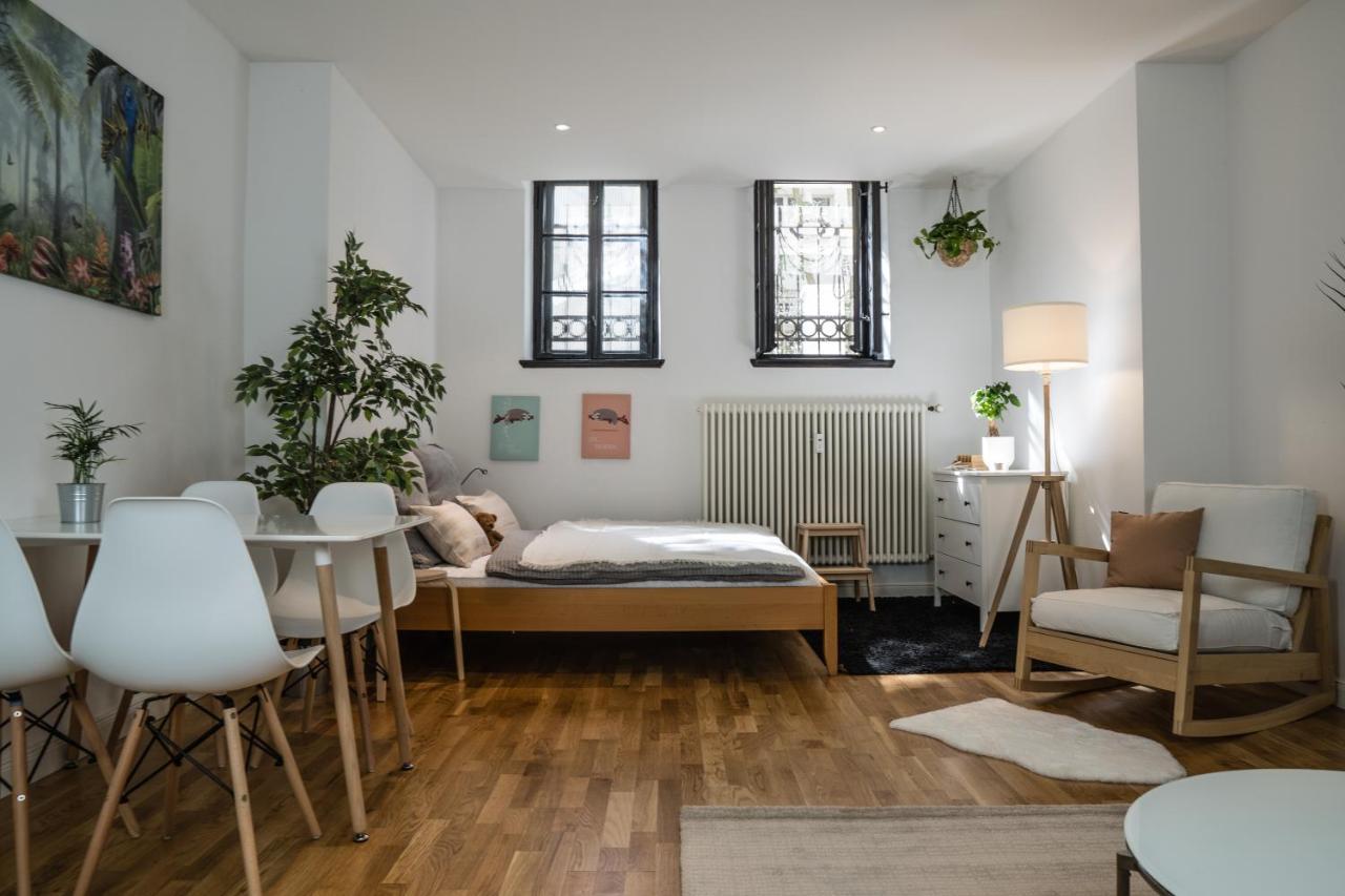 Full House Studios - The Jungle Apartment - Netflix, Wifi Inkl Λειψία Εξωτερικό φωτογραφία